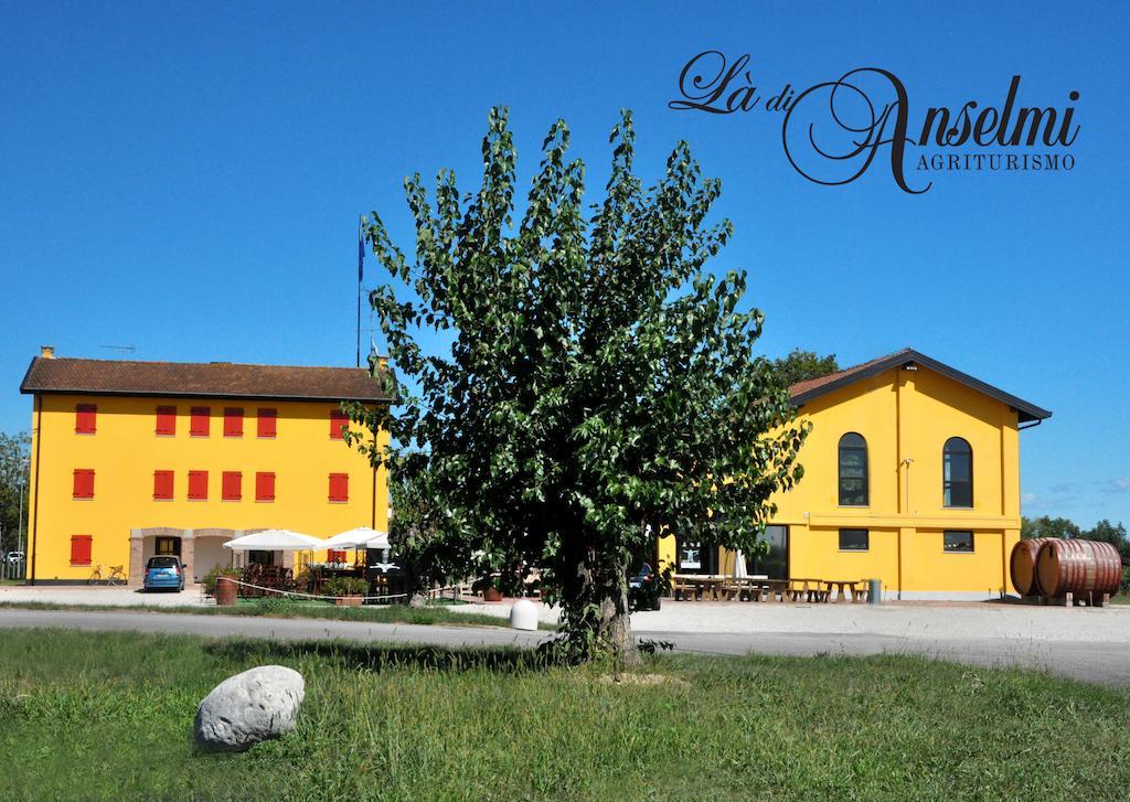 Là Di Anselmi Séjour à la ferme