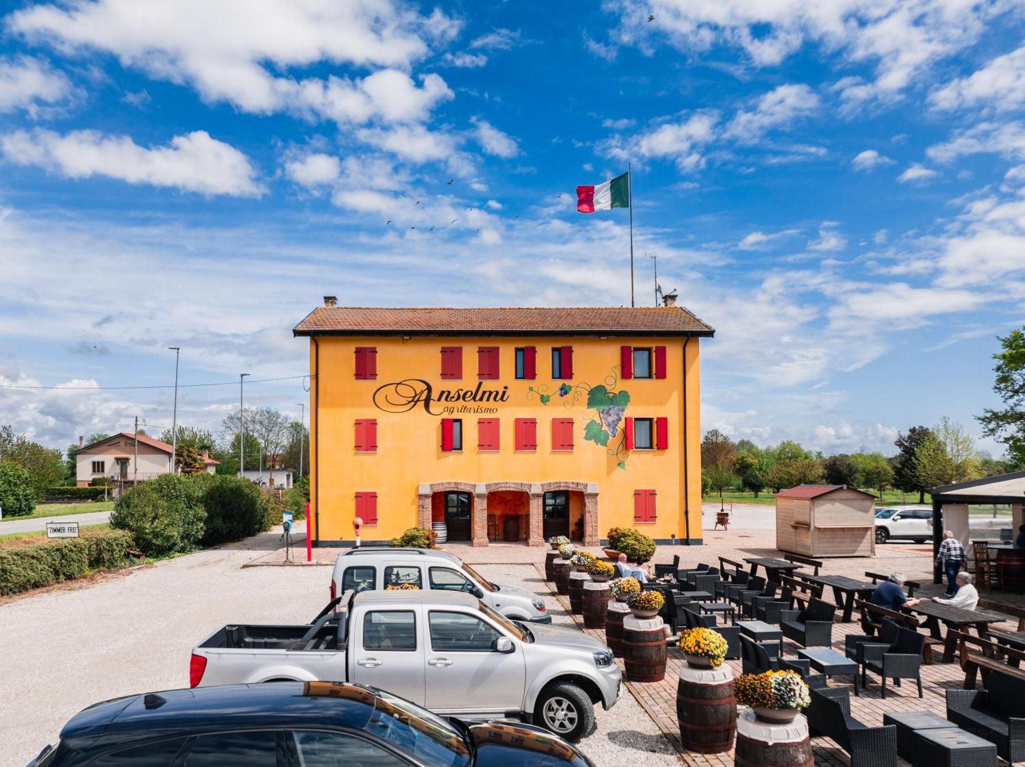 Là Di Anselmi Palazzolo dello Stella